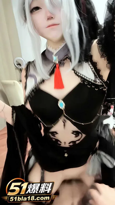 4 4