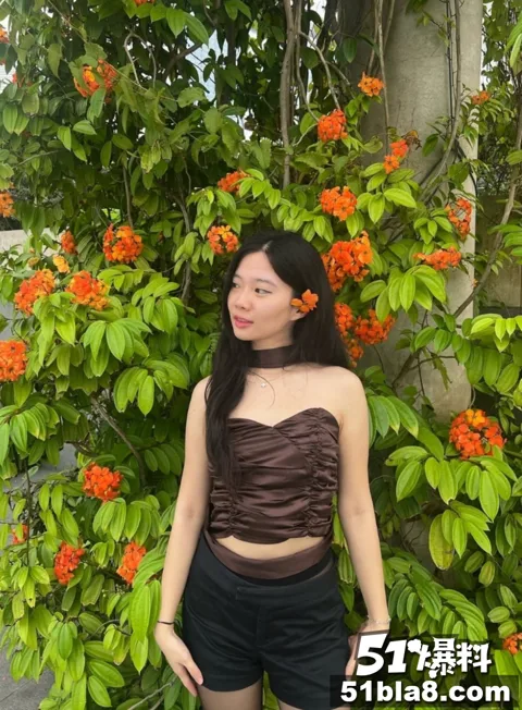 清纯模特 Angela 与前男友早期在酒店里的露脸舔逼视频流出 淫荡小母狗在床上喷水浪叫 暴力抽插骚货嫩穴 清纯模特 Angela 与前男友早期在酒店里的露脸舔逼视频流出 淫荡小母狗在床上喷水浪叫 暴力抽插骚货嫩穴