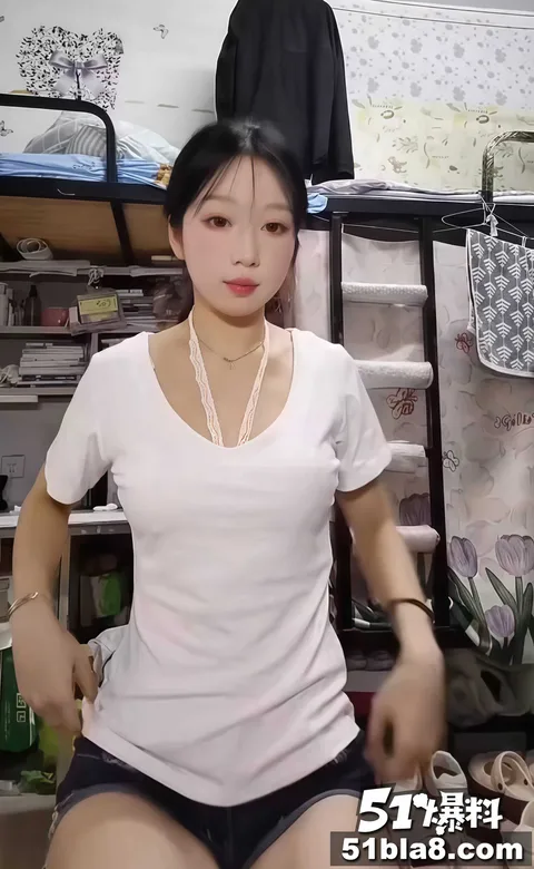 4 4